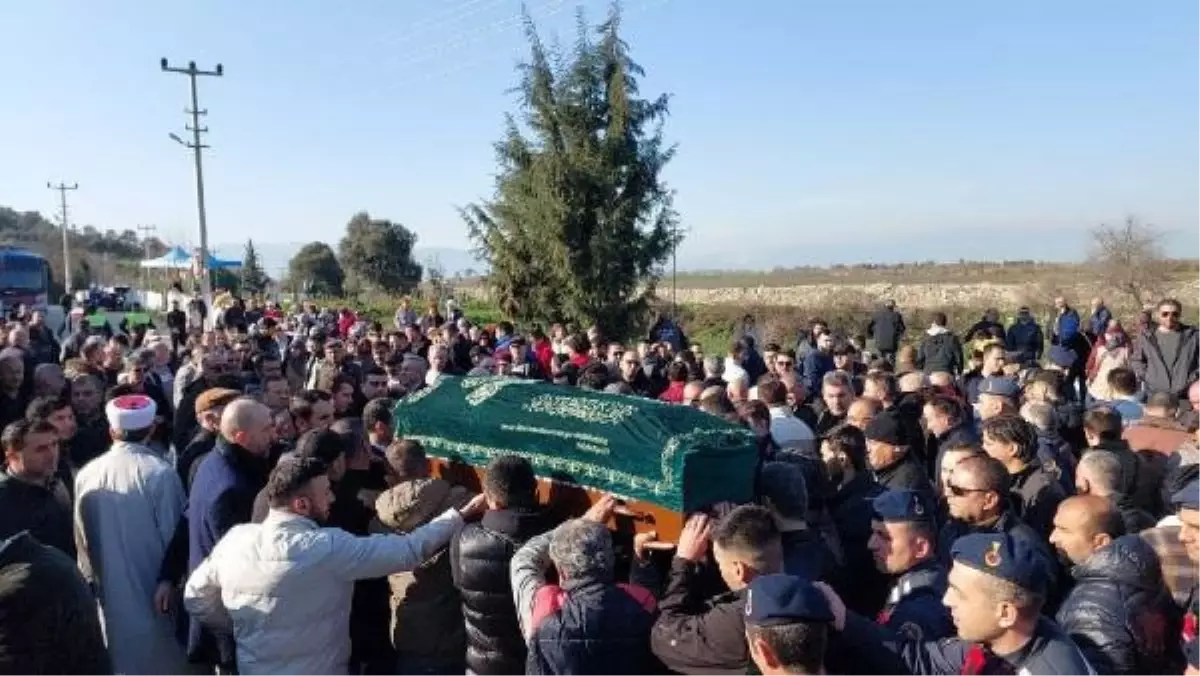 İzmir'de öldürülen taksi şoförü Söke'de toprağa verildi