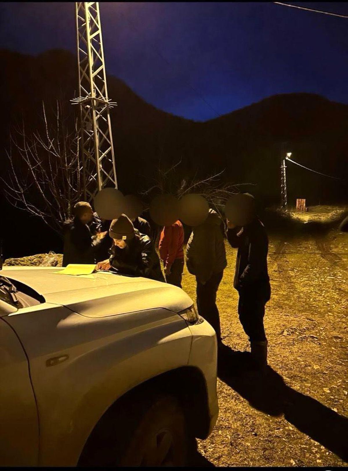 Tunceli'de Kaçak Avcılık Yapan 12 Kişiye Cezai İşlem Uygulandı