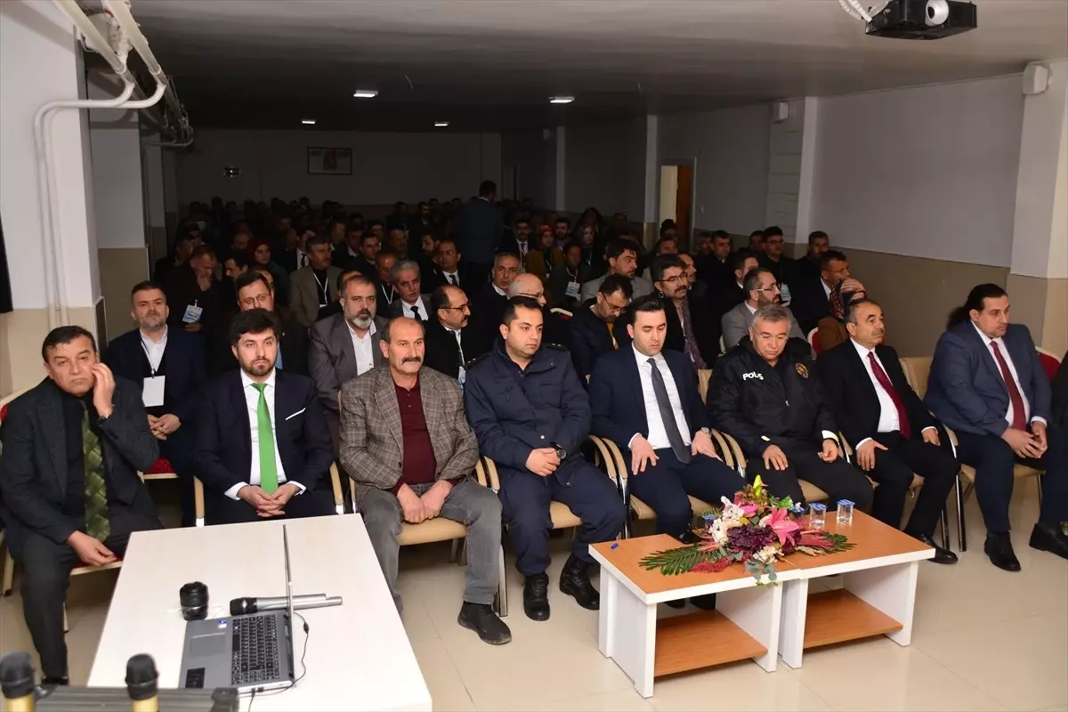 Yahyalı'da Eğitim Çalıştayı Düzenlendi