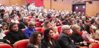Burdur Müzik ve Folklör Derneği Türk Sanat Müziği Topluluğu 'Yarin Dilinden' adlı konser düzenledi