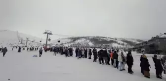 Samsun'daki Akdağ Kayak Merkezi Sömestir Tatilinde Ziyaretçi Akınına Uğradı