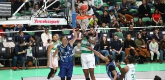 Bursaspor İnfo Yatırım, Onvo Büyükçekmece Basketbol'u mağlup etti