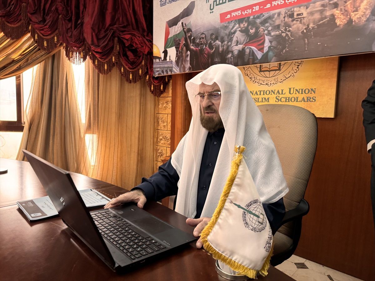 Dünya Müslüman Alimler Birliği Genel Başkanı Ali Muhyiddin el-Karadaği, AA'nın 'Yılın Kareleri' oylamasına katıldı