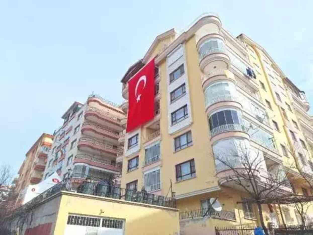 Gaziantep'te şehit olan pilotun 20 gün sonra nişanlanacağı ortaya çıktı Gaziantep'te şehit olan pilotun 20 gün sonra nişanlanacağı ortaya çıktı