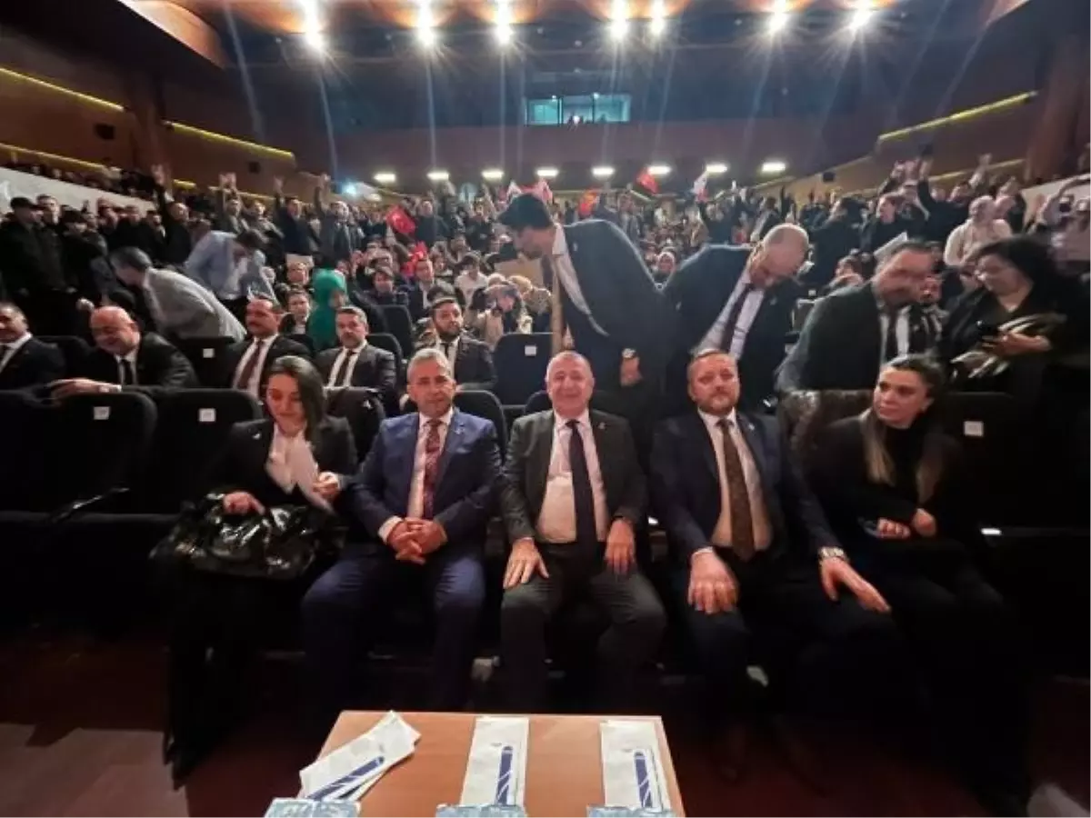 Zafer Partisi Genel Başkanı Ümit Özdağ: Sığınmacıların misafirliği zulme dönüştü
