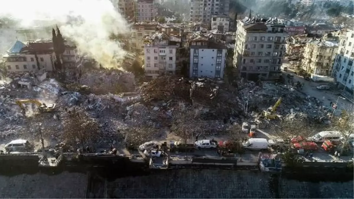 Hatay'daki depremle ilgili inceleme raporu uluslararası kitaba dönüştürüldü