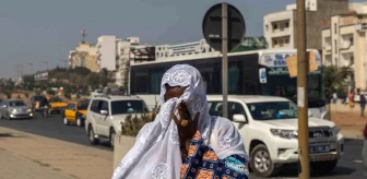 Senegal'de Cumhurbaşkanlığı Seçimleri Protesto Edildi