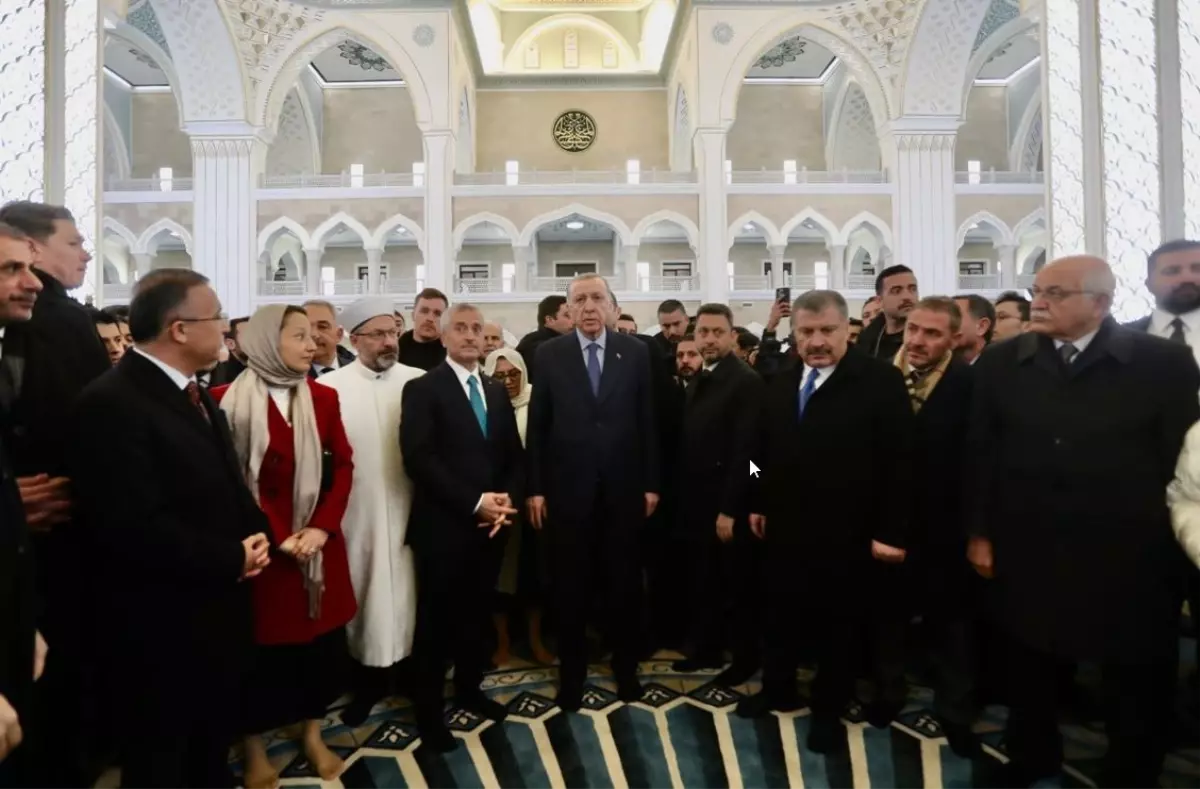 Cumhurbaşkanı Erdoğan, Şahinbey Millet Camii'nin açılışını gerçekleştirdi