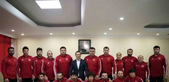 Türkiye Güreş Federasyonu Basın Toplantısı Düzenledi