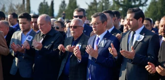 CHP Osmaniye İl Başkanı Mehmet Orhun Döğüşcü'nün Cenazesi Toprağa Verildi