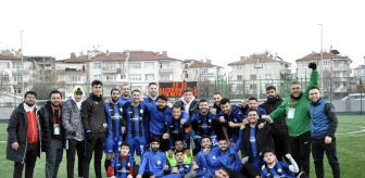 Kayseri Esen Metal SK, Kayserigücü FK'yı 3-0 yenerek zirveye yaklaştı