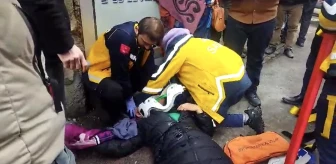 Yüksekova'da Kafasına Buz Kütlesi Düşen Kadın Yaralandı
