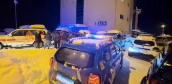 Artvin'de çığ altında kalan iş makinesi operatörü hayatını kaybetti