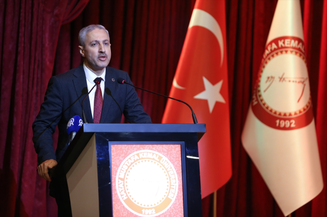 Hatay Mustafa Kemal Üniversitesi Rektörü Prof. Dr. Veysel Eren