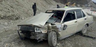 Kastamonu'da Kamyonet ile Otomobil Çarpıştı: 2 Yaralı