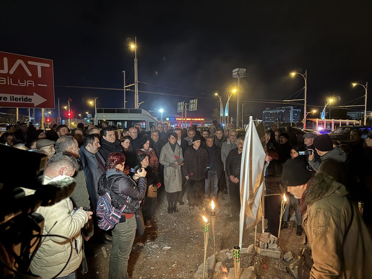 Malatya'daki Hayat Sitesi'nde anma etkinliği düzenlendi