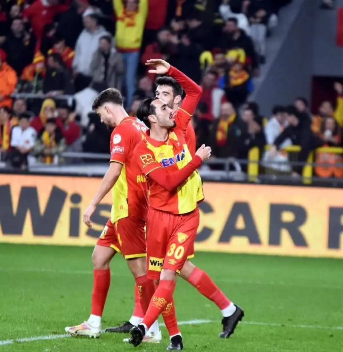 Göztepe'de Yalçın Kayan'ın golcü performansı