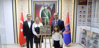Torbalı Mustafa Çoban İlkokulu öğrencisi Eylül Ülkü, Jandarma Genel Komutanlığı resim yarışmasında birinci oldu
