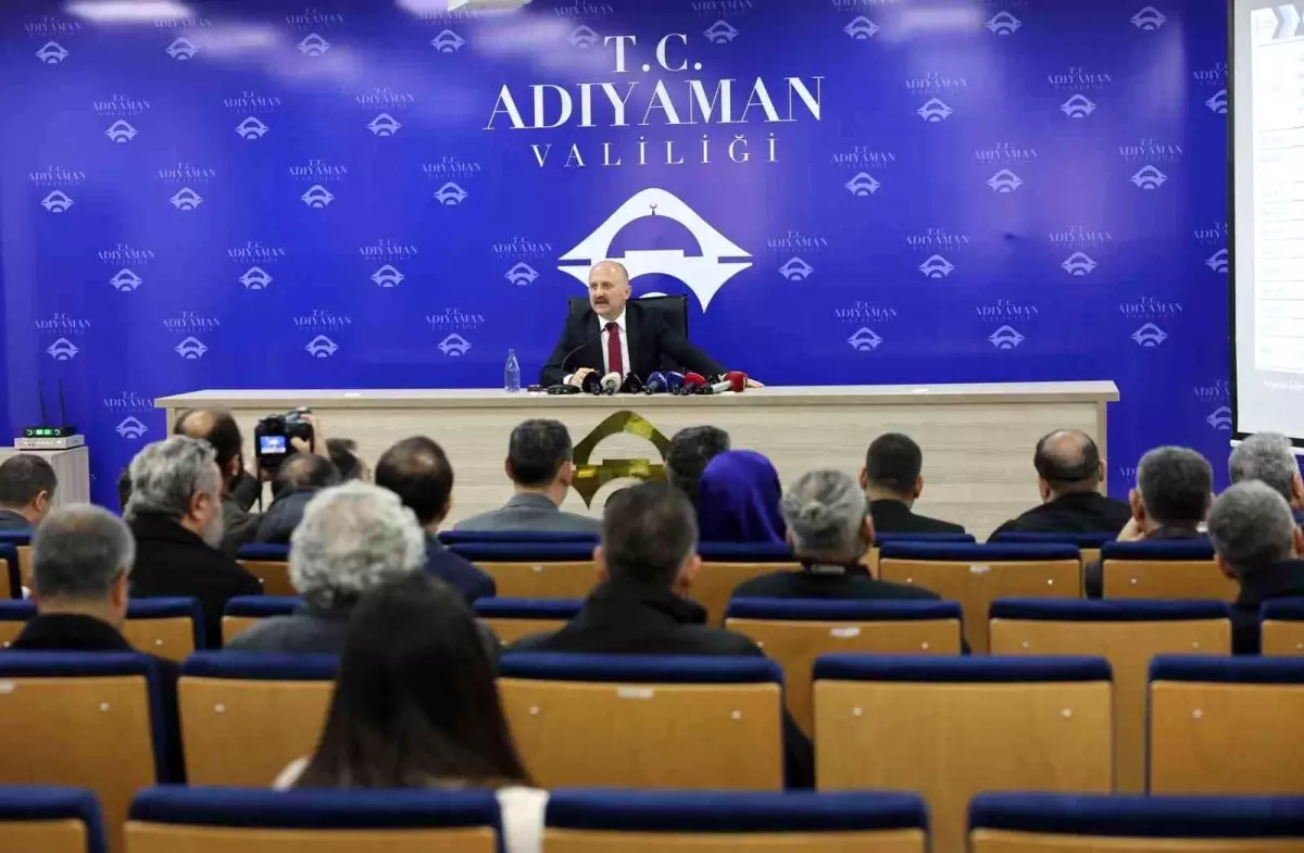Adıyaman Valisi Osman Varol, deprem çalışmalarını değerlendirdi