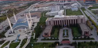 Diyanet-Sen 6 Bin 406 Diyanet Görevlisine Sordu. Rapor, Ali Erbaş'a Sunuldu: Din Görevlilerinin Yüzde 48,2'si Diyanet'in Özerk Olmasını İstiyor