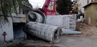 Üsküdar'da Mescid-i Aksa Camii'nin yıkımına başlandı