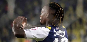 Fenerbahçe Lincoln Henrique'yi RB Bragantino'ya kiraladı