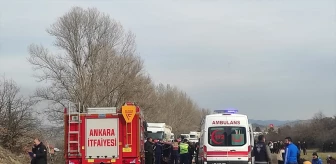 Ankara'nın Nallıhan ilçesinde otomobil çarpışması: 4 ölü, 2 yaralı