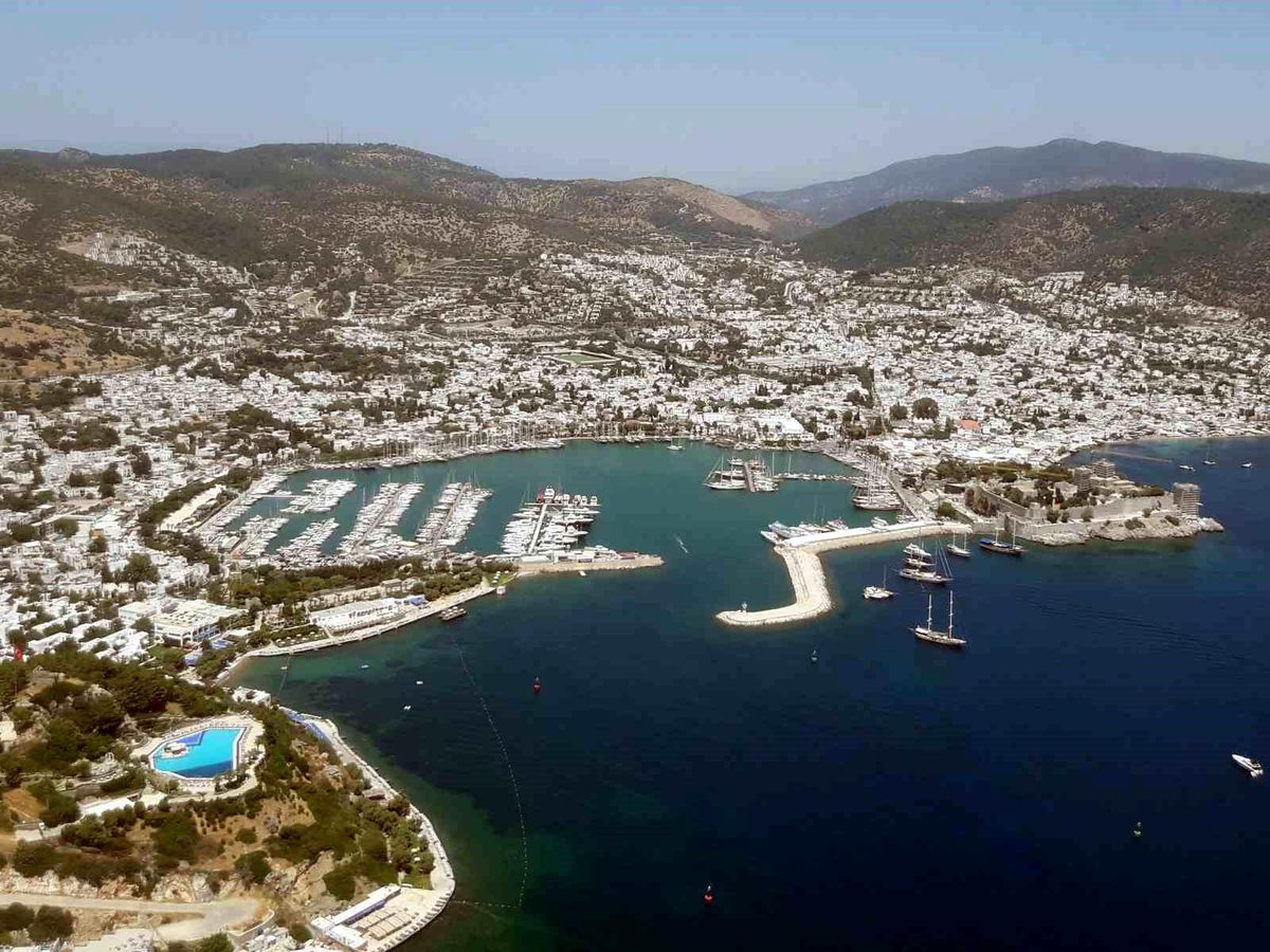 Muğla'da Oturma İzni Alan Yabancı Sayısı Azaldı