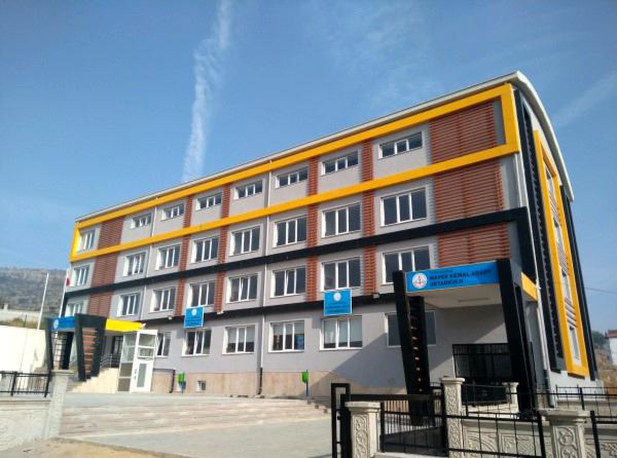 Afyonkarahisar Maver Kemal Arsoy İlk ve Ortaokulu Spor Başarısı