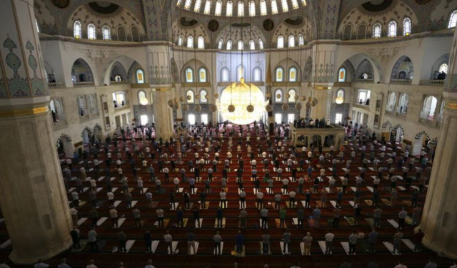 Cuma namazı kaç dk? Cuma namazı ne kadar, kaç dakika sürer? Cuma namazı ne zaman biter?