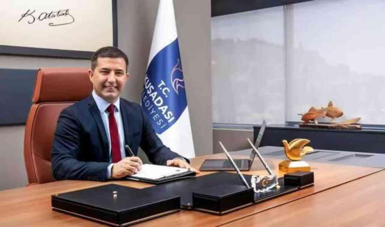 Ömer Günel kimdir? Kuşadası Belediye Başkanı Ömer Günel kaç yaşında, nereli? Ömer Günel biyografisi!