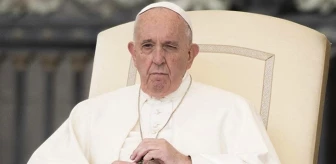 Papa'dan eşcinsellik savunması: Sömüren iş insanını kutsasam şok olmazlar