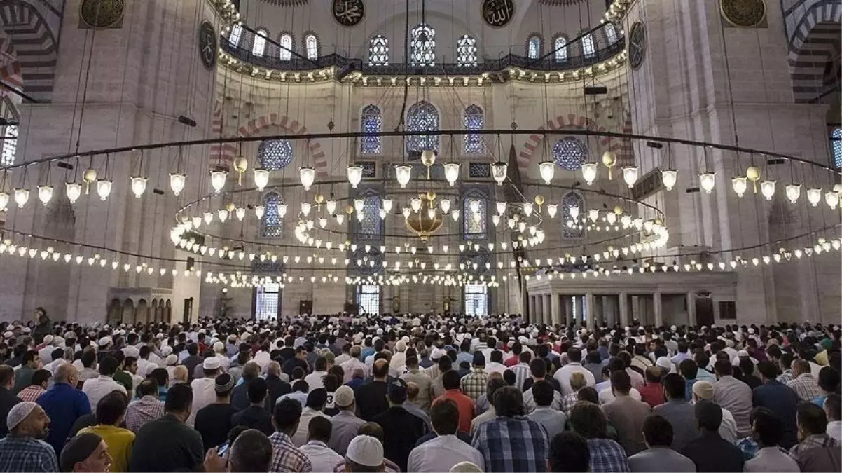 Zuhr-i Ahir namazı nedir, nasıl kılınır? Zuhr-i Ahir namazı kılmak gerekir mi?