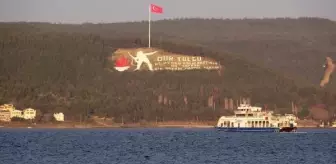 Çanakkale'de Fırtına Nedeniyle Feribot Seferleri İptal Edildi