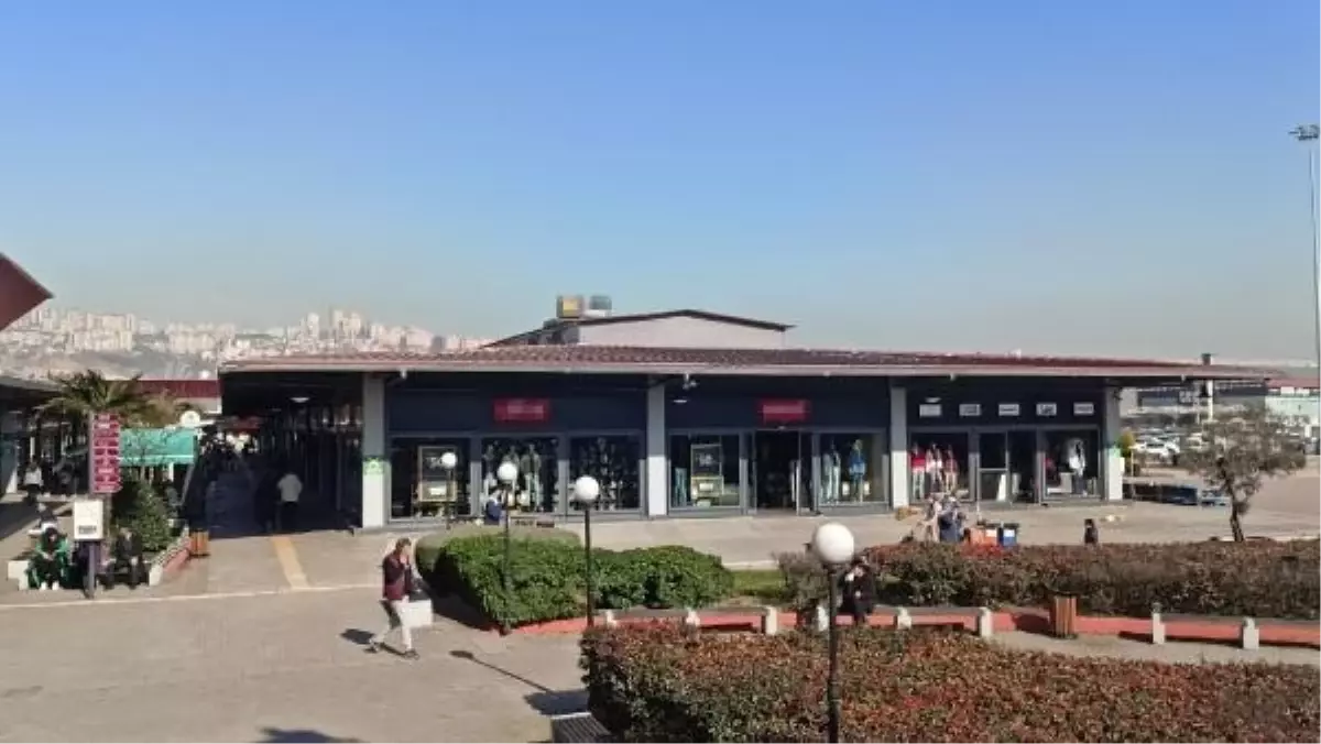 İzmit'te Kuyumcu Dükkanından 9 Milyon TL'lik Soygun