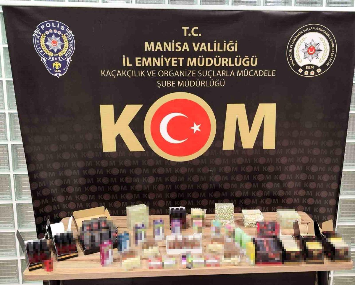 Manisa'da Kaçakçılık Operasyonu: Çok Sayıda Gümrük Kaçağı Malzeme Ele Geçirildi
