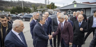Bakan Uraloğlu, yeni nesil akıllı demir yolu bakım araçları teslim töreninde konuştu Açıklaması