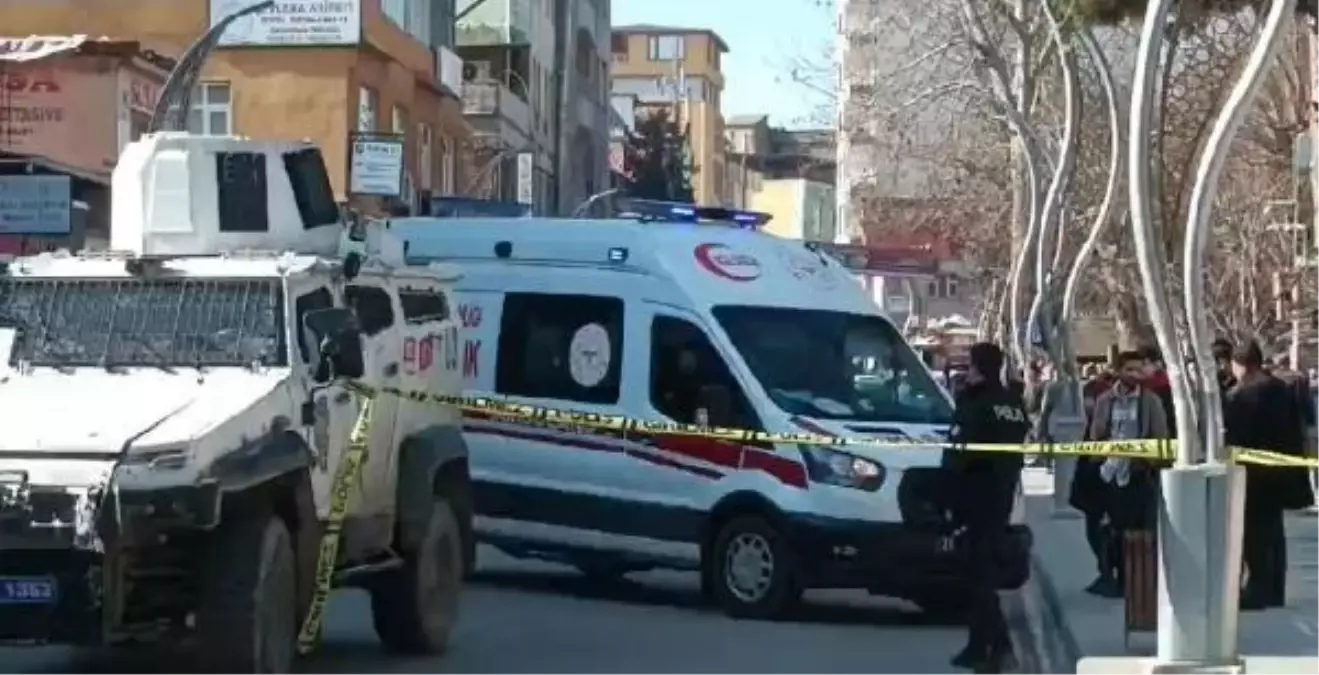 Silvan'da çıkan silahlı kavgada 3 kişi yaralandı