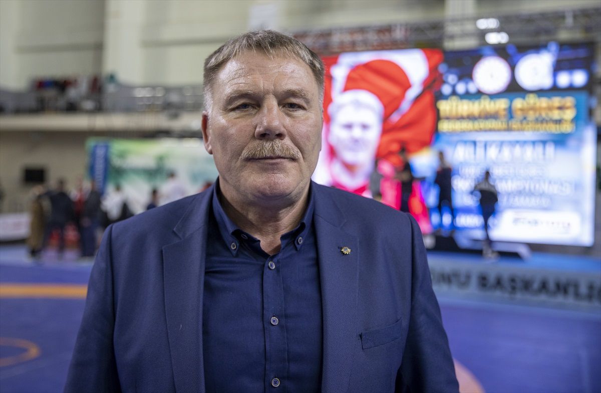 Türkiye Güreş Federasyonu Serbest Güreşten Sorumlu Asbaşkanı Ali Kayalı: 2024 Paris Olimpiyatları'nda Madalya Beklentimiz Yüksek