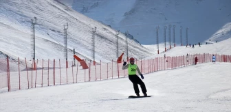 Üniversiteler Arası Türkiye Snowboard ve Alp Disiplini Şampiyonası Tamamlandı