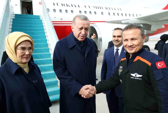 Cumhurbaşkanı Erdoğan, Türkiye'nin ilk Astronotu Alper Gezeravcı'yı kabul etti