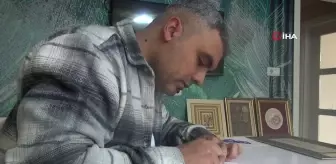 Hobi olarak başladığı tezhip sanatında çalışmalarıyla usta sanatçılara taş çıkarıyor