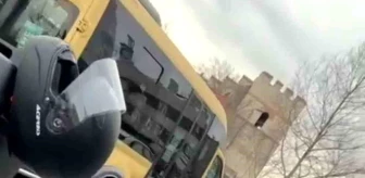 Fatih'te Kadın Motorcu ile Sürücü Arasında Tartışma