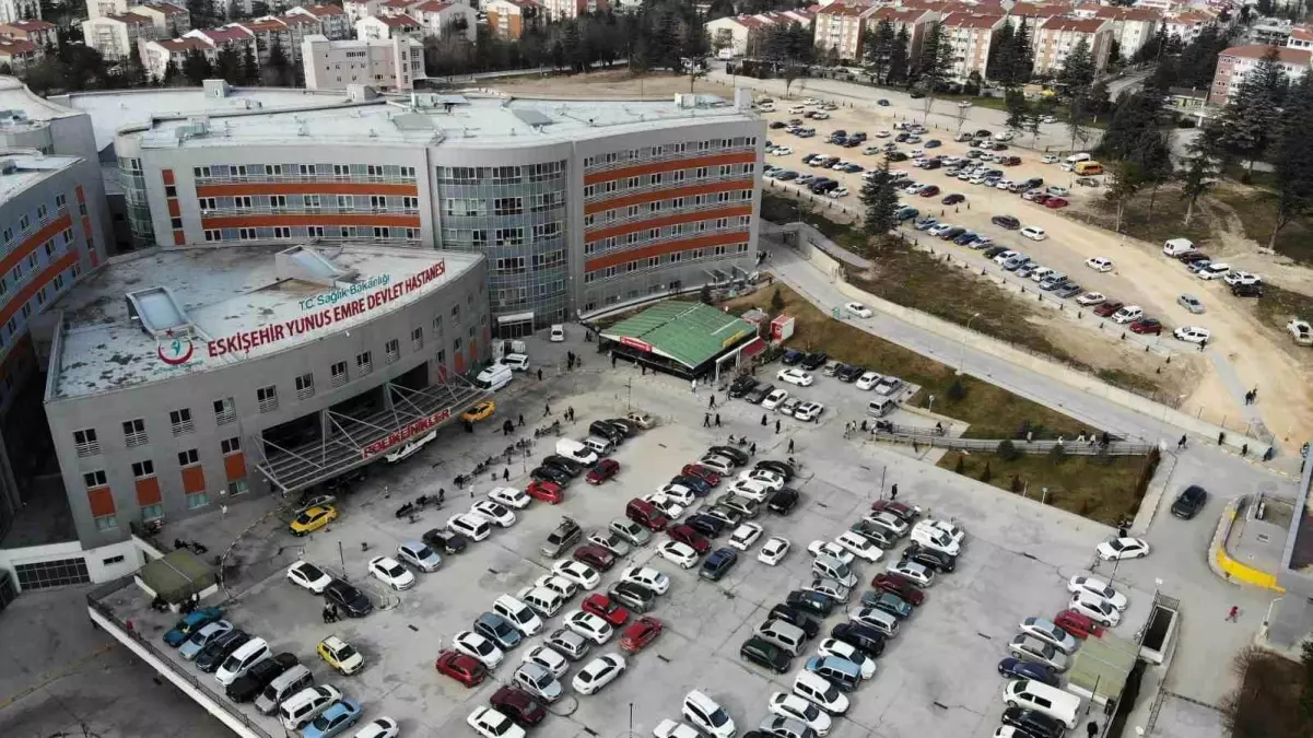 Eskişehir Yunus Emre Devlet Hastanesi'nin Otopark Kapasitesi İki Katına Çıktı
