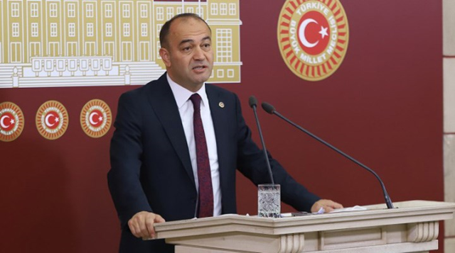 CHP Genel Başkan Yardımcısı ve İstanbul Milletvekili Özgür Karabat