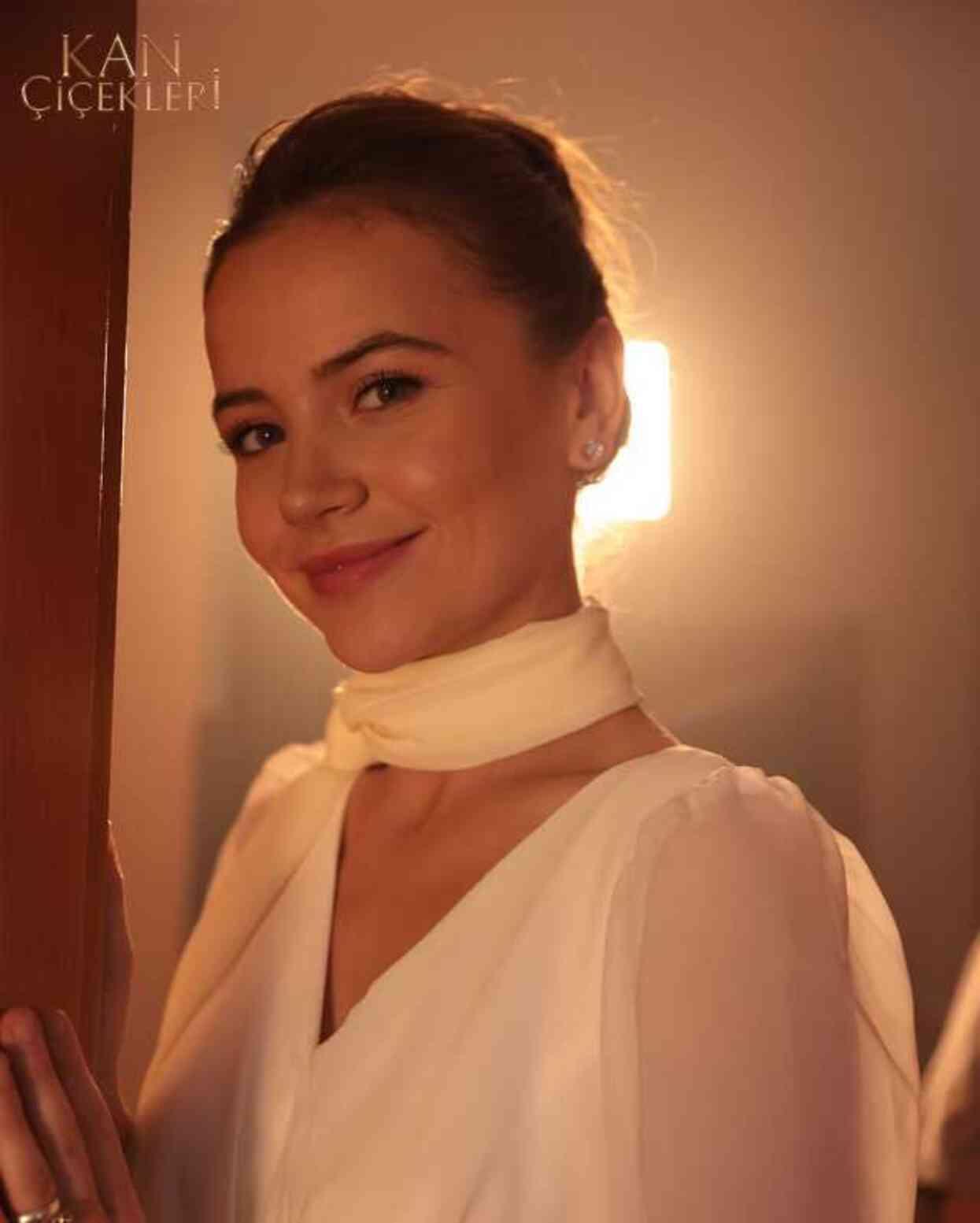 KAN ÇİÇEKLERİ FRAGMAN yayınlandı mı? Yeni bölüm fragmanı nereden izlenir? KAN ÇİÇEKLERİ FRAGMAN yayınlandı mı? Yeni bölüm fragmanı nereden izlenir?