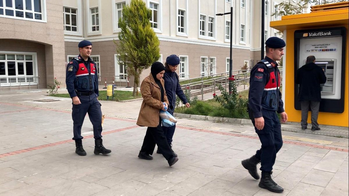 Burdur'da Kocasını Öldüren Kadının Yargılanması Devam Ediyor