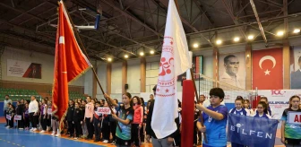 2023-2024 Yılı Okul Sporları Voleybol Küçükler Kız-Erkek Grup Müsabakaları Nevşehir'de Başladı