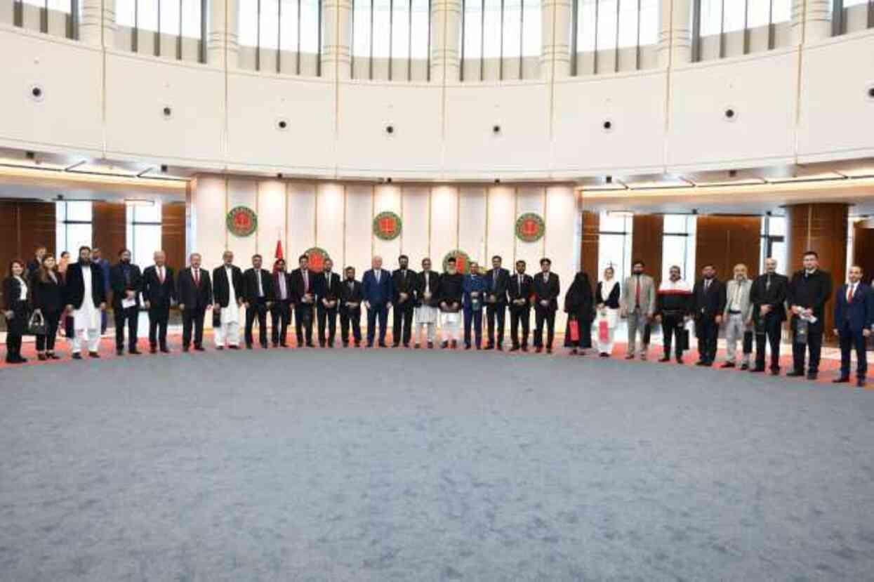 Yargıtay Başkanı Mehmet Akarca, Pakistan Şeriat Akademisi heyetini kabul etti Yargıtay Başkanı Mehmet Akarca, Pakistan Şeriat Akademisi heyetini kabul etti