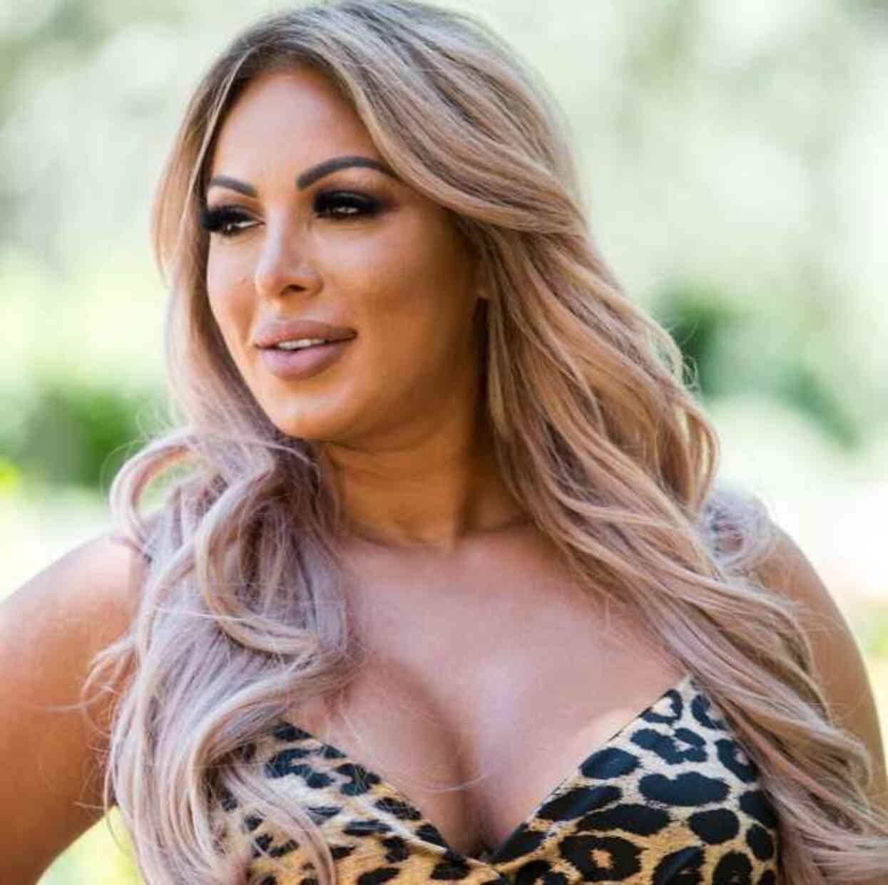 Amerikalı internet fenomeni Meksika'daki çete çatışmasında hayatını kaybetti